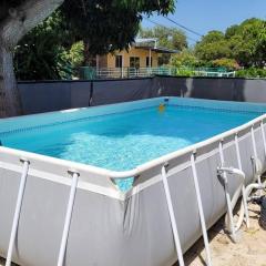 Container 1 with pool, free wifi fully equiped