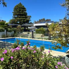 Happy Wanderer Motel Bendigo CHILDREN NOT PERMITTED over 18s only