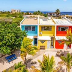 Your Bonaire Escape a 2BR Pool House BachelorsBeach for Divers