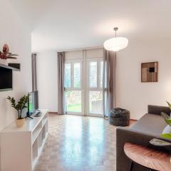 Pink Flat 2 by Quokka 360 - At the border of Switzerland