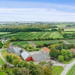 Country Idyll With Wilderness Bath And Sauna,