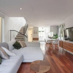 Chic Parnell Townhouse