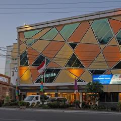 Arnes Central Hotel
