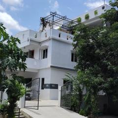 Gangi Kota East Flat