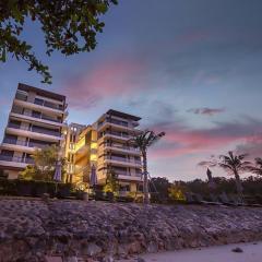 Escape condo E166