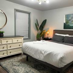 Green Grove Heritage-Style Retreat with Nature-Inspired Decor, Unit #1