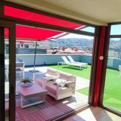 Gran terraza-chill out de lujo- Piscina- parking gratis