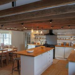 St Margaret's Steps Luxury apartment sleeps 8