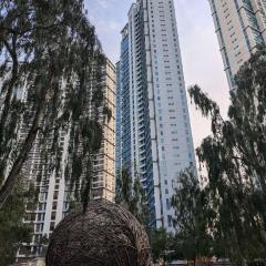 Bellagio One Bedrroom BGC Burgos Circle by Christine Suites PH