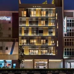 A Hotel Bugis, 11Hrs, Stay From 8PM To 9AM