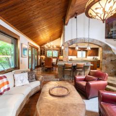 Serenity at Dollar Point - Luxurious 4BR w Private Backyard