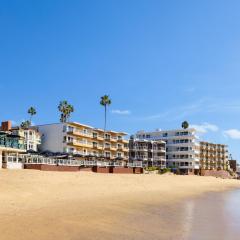 Pacific Edge Hotel