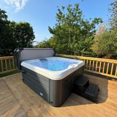South Lodge with Hot Tub