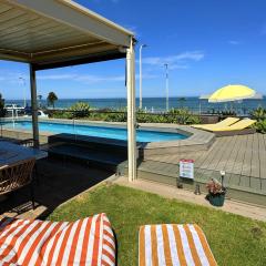 Glenelg Beach House With Private Beachfront Pool