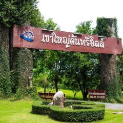 Khao Yai Country Hill Resort