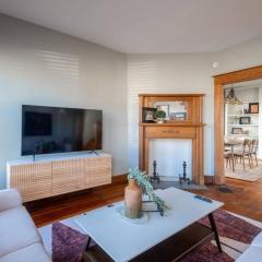 Robin's Egg, Private Downtown, Pet-Friendly Gem