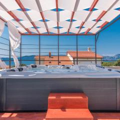 Lovely Home In Pinezici