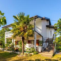 Beautiful Apartment In Gabonjin