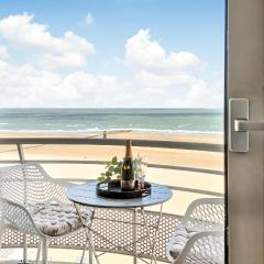 2 Bedroom Lovely Apartment In Oostende