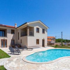 Stunning Home In Kras With Wifi