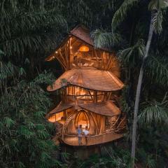 Aura House 2bds Eco Bamboo House, Pool, River View