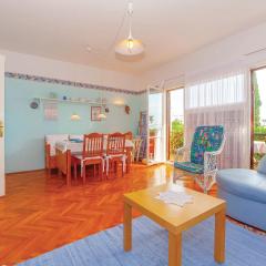 1 Bedroom Cozy Apartment In Kraljevica