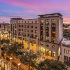 Cambria Hotel Savannah Downtown Historic District