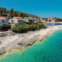 Beautiful Apartment In Prigradica