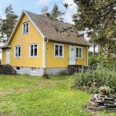 4 person holiday home in FÄRJESTADEN