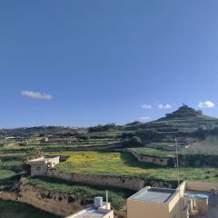 Marsalforn Magic Apartment with views 2 minutes from sea