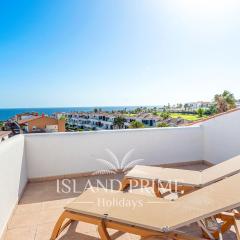 Seaview Roof Terrace in Heated Pool Complex FC736-2xE