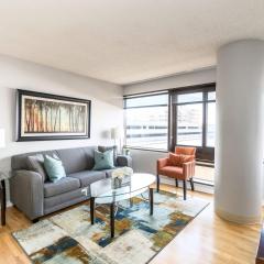 Comfy Apt Downtown