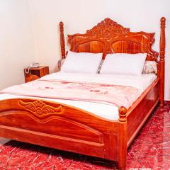 CERGY PONTOISE Hôtel Bafoussam