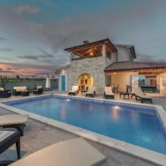Awesome Home In Radeki Polje With Sauna