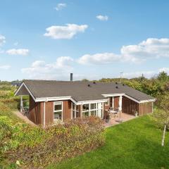 Gorgeous Home In Skjern With Wifi