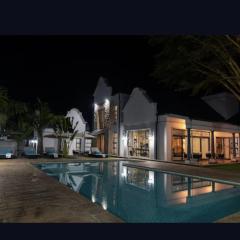 Ezulwini Villa hotel