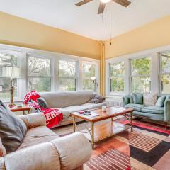 Eau Claire Retreat Close to Campus and Dtwn!