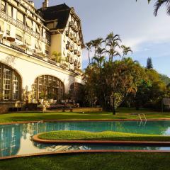 Lofts de Luxo Palácio Quitandinha com Garagem