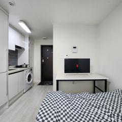 Cozy accommodation near Soongsil University Station