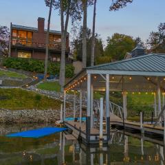 Luxury Lake House in SC With Mountain Views!