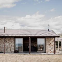 Waterfront Boltons Beach Cottages