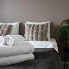Arctic Mellow City Suite