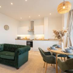Apartment 4, King's Court