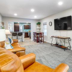 1 Mi to Dtwn Casper Homey Getaway with Yard!
