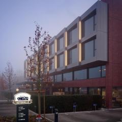 Autohalle Hotel