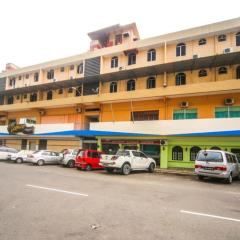 OYO 563 Jockey Lodge Hotel