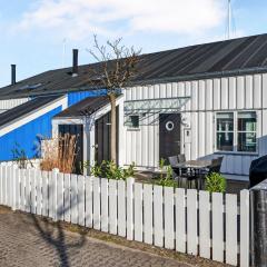 Beautiful Holiday Home Near Øer Maritime Holiday Village For 6 People