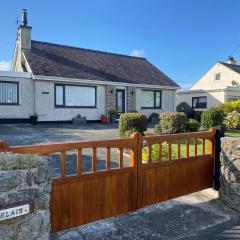 2 Bed in Moelfre 75013