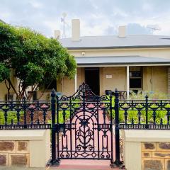 Tanunda Central Cottage