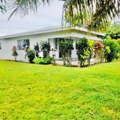 Tonga Airport Cottage - Entire Place